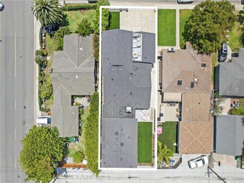 394 Magnolia Street, Costa Mesa, CA