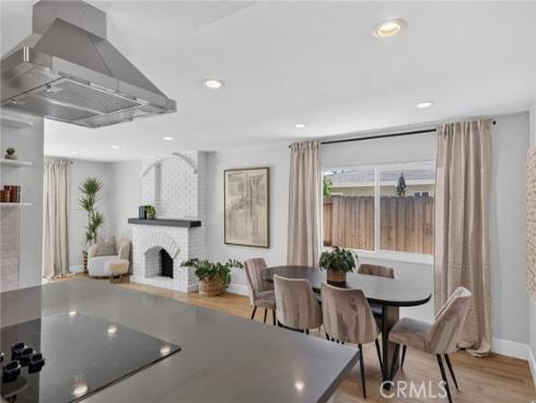 3124 Trinity , Costa Mesa, CA