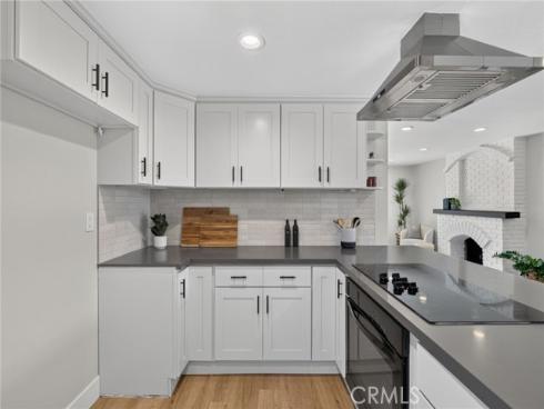3124 Trinity , Costa Mesa, CA