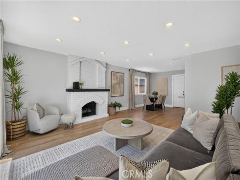 3124 Trinity , Costa Mesa, CA