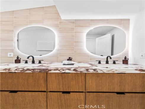 213 Wellesley , Costa Mesa, CA