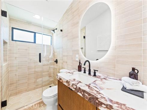 213 Wellesley , Costa Mesa, CA