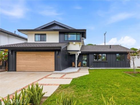2732 Lorenzo , Costa Mesa, CA