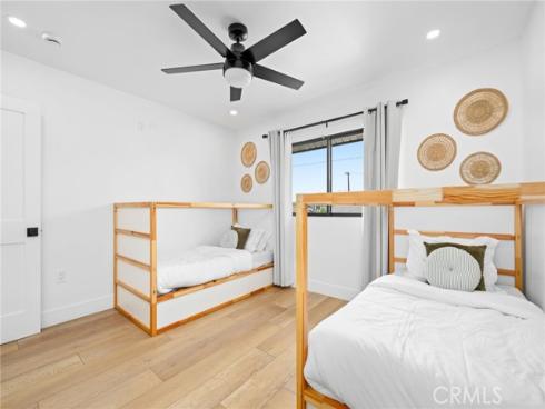 2732 Lorenzo , Costa Mesa, CA