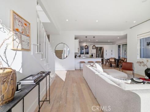 2360 Orange Avenue, Costa Mesa, CA