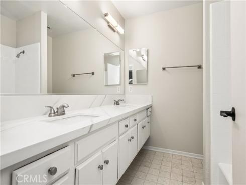 1877 Swan Circle, Costa Mesa, CA
