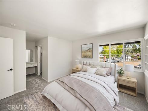1877 Swan Circle, Costa Mesa, CA