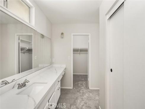1877 Swan Circle, Costa Mesa, CA