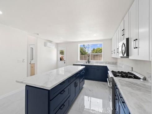 1578  San Bernardino  , Costa Mesa, CA
