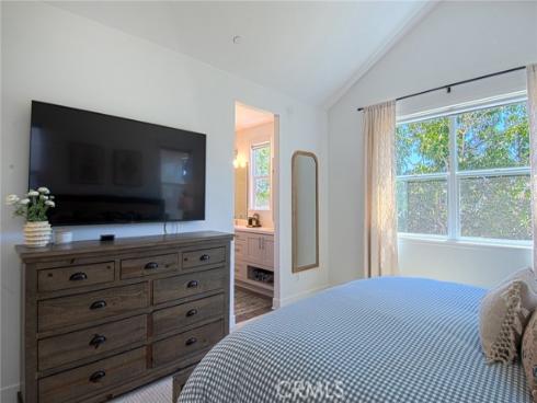 337 Anderson Lane, Costa Mesa, CA