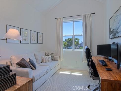 337 Anderson Lane, Costa Mesa, CA