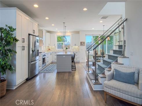 337 Anderson Lane, Costa Mesa, CA