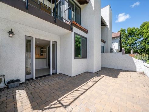2782 Longwood Court, Costa Mesa, CA