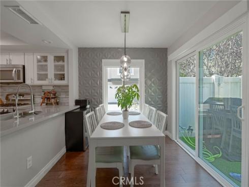 543 Victoria M , Costa Mesa, CA