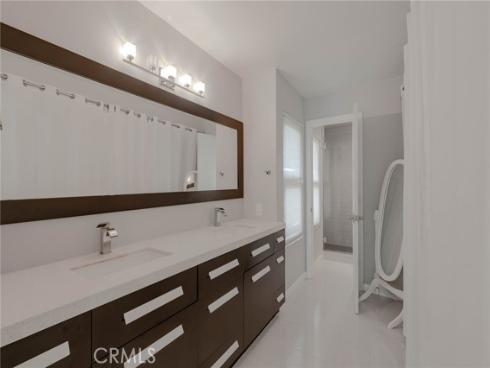 543 Victoria M , Costa Mesa, CA