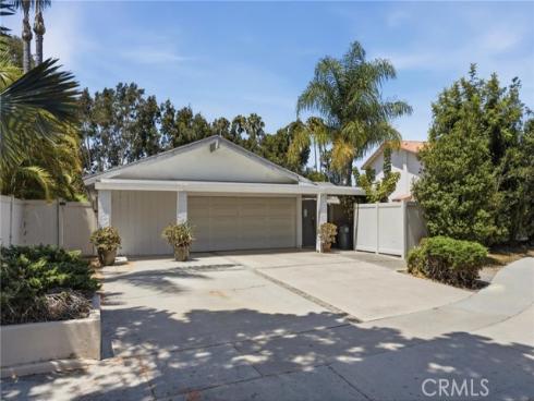 1781 Bahama , Costa Mesa, CA