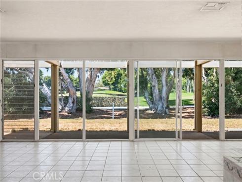 1781 Bahama , Costa Mesa, CA
