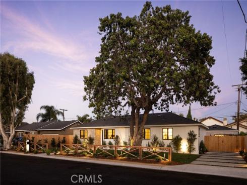 2608 Fairway , Costa Mesa, CA