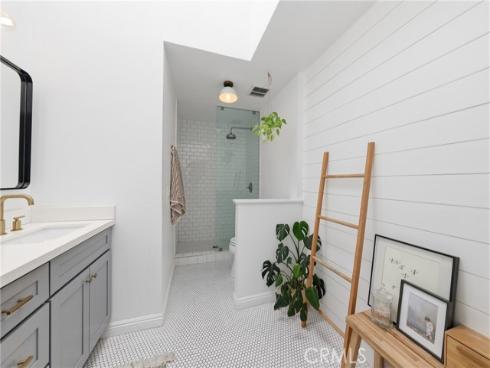 306 Campbell Lane, Costa Mesa, CA