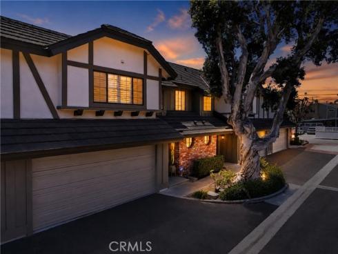 306 Campbell Lane, Costa Mesa, CA