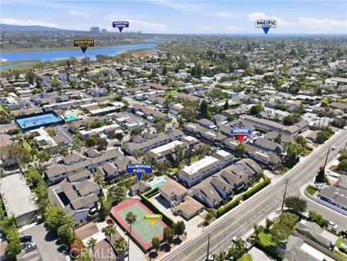 306 Campbell Lane, Costa Mesa, CA