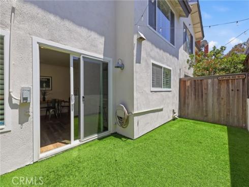 306 Campbell Lane, Costa Mesa, CA