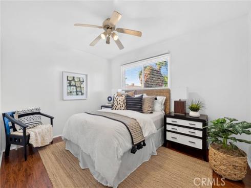 956 W Wilson , Costa Mesa, CA
