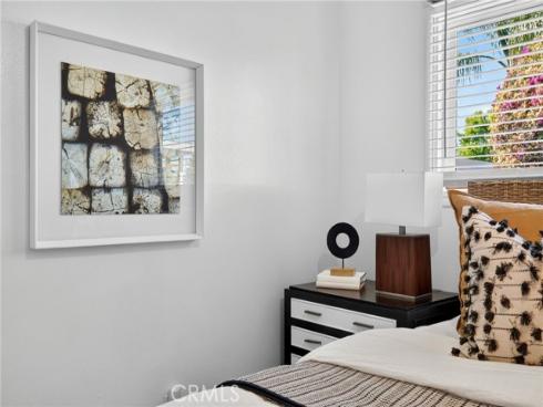 956 W Wilson , Costa Mesa, CA