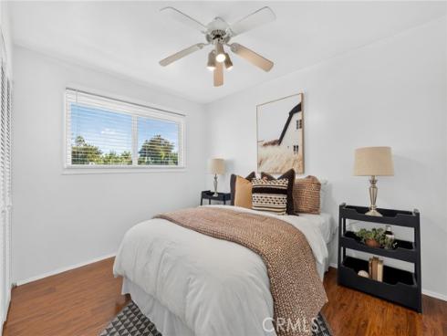 956 W Wilson , Costa Mesa, CA