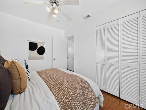 956 W Wilson , Costa Mesa, CA