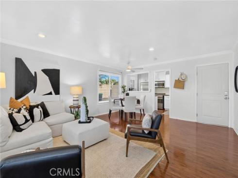 956 W Wilson , Costa Mesa, CA
