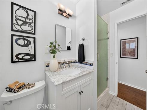 956 W Wilson , Costa Mesa, CA