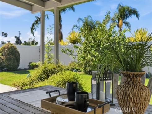 956 W Wilson , Costa Mesa, CA