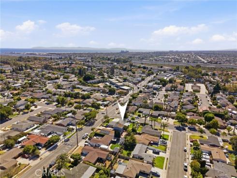 956 W Wilson , Costa Mesa, CA