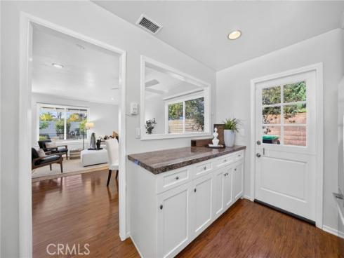 956 W Wilson , Costa Mesa, CA