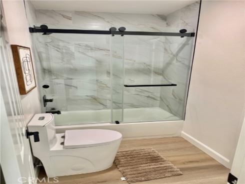 2687 Orange b , Costa Mesa, CA