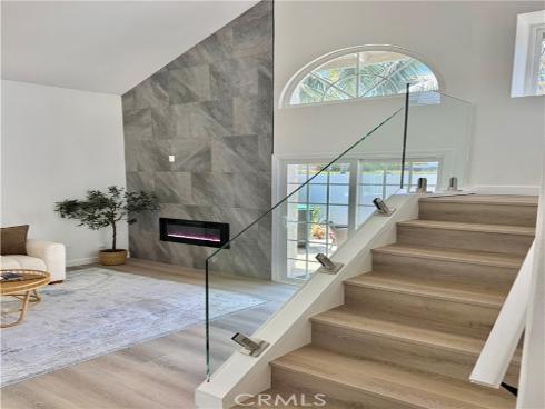 2687 Orange b , Costa Mesa, CA