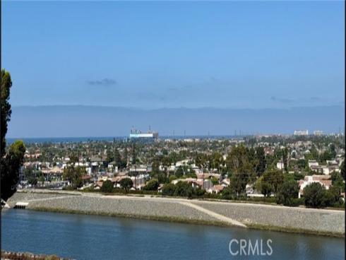2157  Pacific Avenue  B202 , Costa Mesa, CA