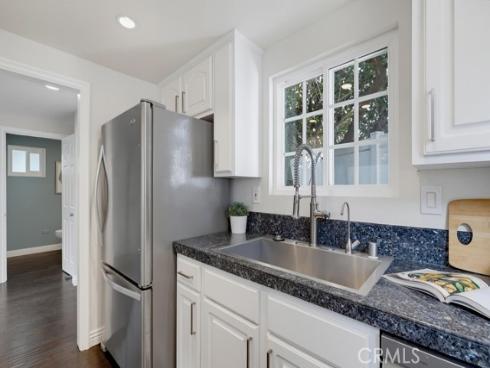 1118 Sandi Lane, Costa Mesa, CA