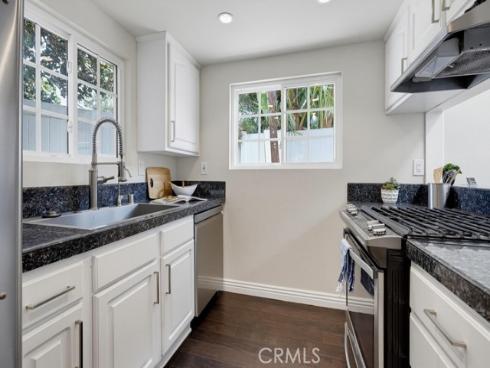 1118 Sandi Lane, Costa Mesa, CA