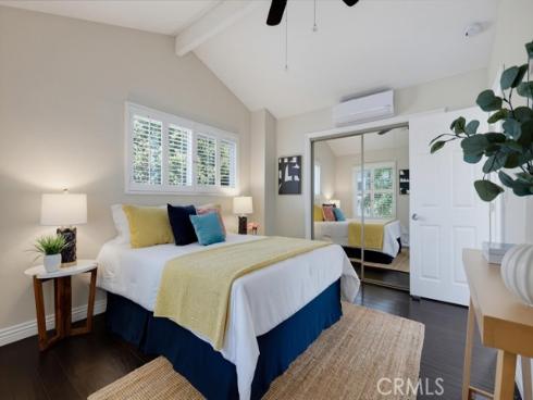 1118 Sandi Lane, Costa Mesa, CA