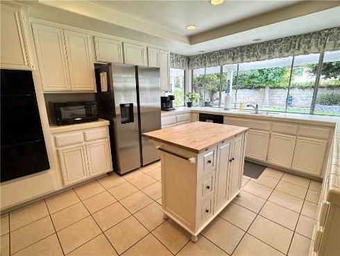 1025 Cannonade , Costa Mesa, CA