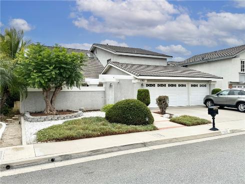 1025 Cannonade , Costa Mesa, CA