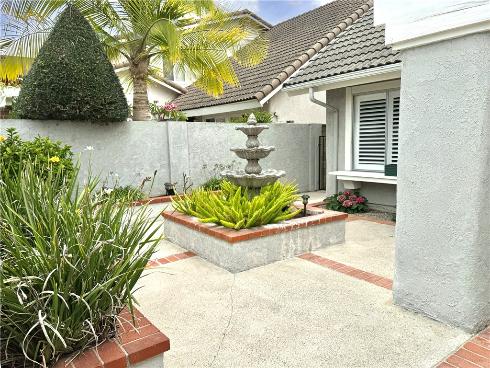 1025 Cannonade , Costa Mesa, CA