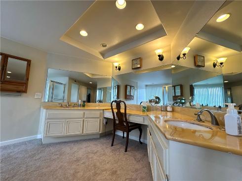 1025 Cannonade , Costa Mesa, CA
