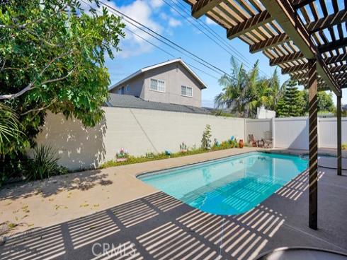 2735 San Juan Lane, Costa Mesa, CA