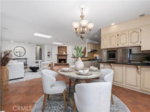 986 Post Road , Costa Mesa, CA