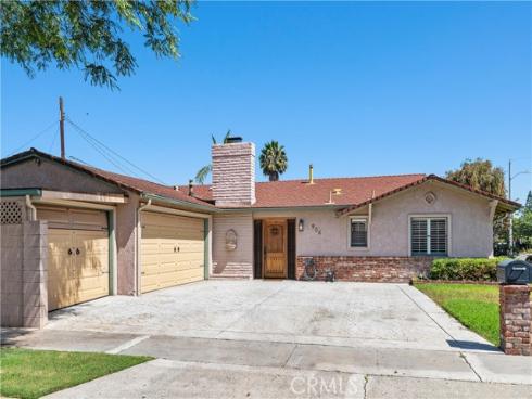 986 Post Road , Costa Mesa, CA