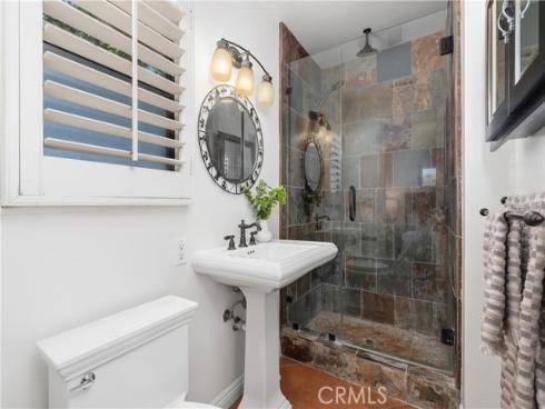 986 Post Road , Costa Mesa, CA