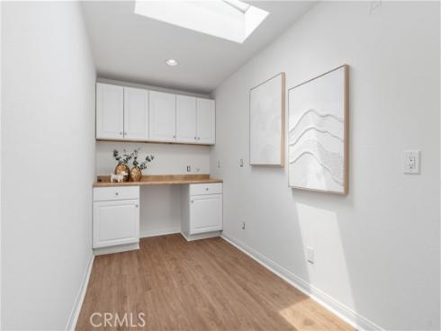 986 Post Road , Costa Mesa, CA
